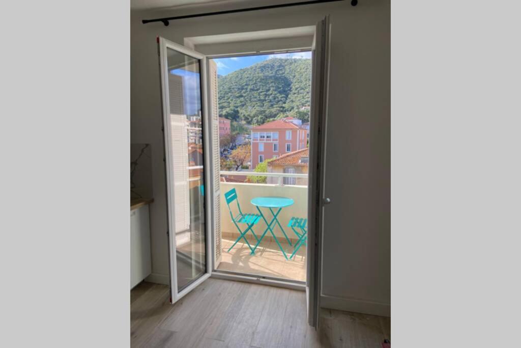 Ajaccio Magnifique T2 Neuf 40M2 Avec Balcon Au Trottel 4 Couchages Wifi Clim Parking Plage A Pieds 100M Eksteriør billede