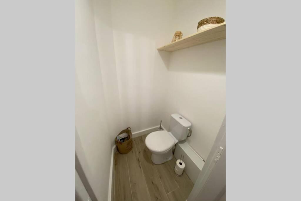 Ajaccio Magnifique T2 Neuf 40M2 Avec Balcon Au Trottel 4 Couchages Wifi Clim Parking Plage A Pieds 100M Eksteriør billede